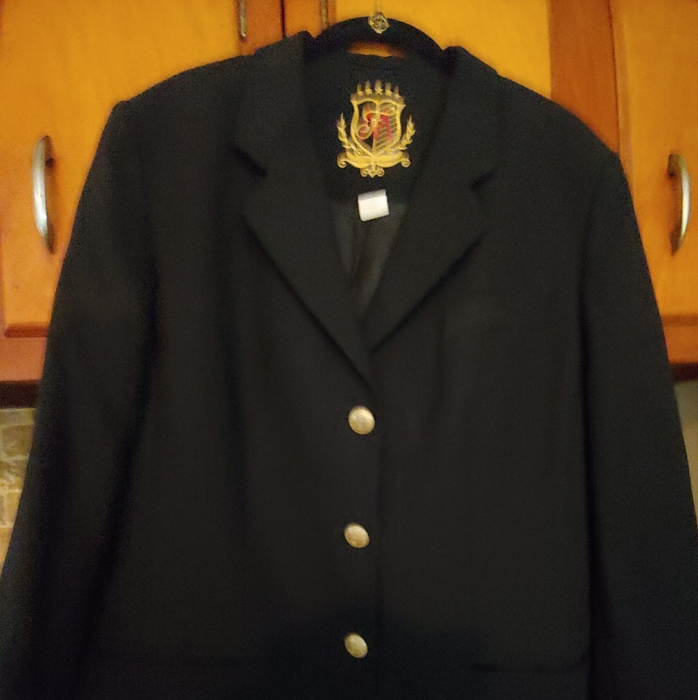 MONDI SUIT FROM POLAND.